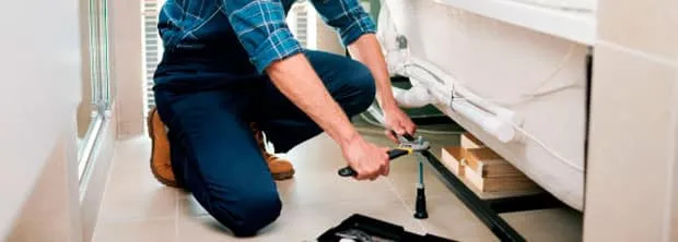Qualified And Skilled Bathtub Repair Craftsmen At Todd's Bathtubs In Mesa, Arizona